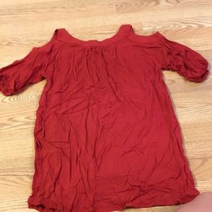 Cold shoulder top